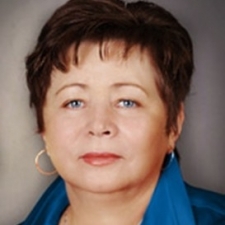 МЛМ лидер Walentina Polesski