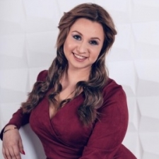 МЛМ лидер Оксана Бабажанова