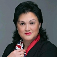 МЛМ лидер Yuliya Wagner