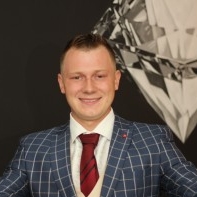 МЛМ лидер Сергей Охлопков