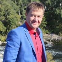 МЛМ лидер Александр Потапов