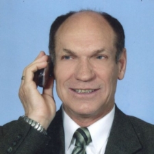 МЛМ лидер Александр Карагаев