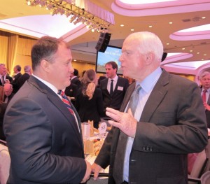 Встреча с Маккейном.
Обсуждение оружейного лобби